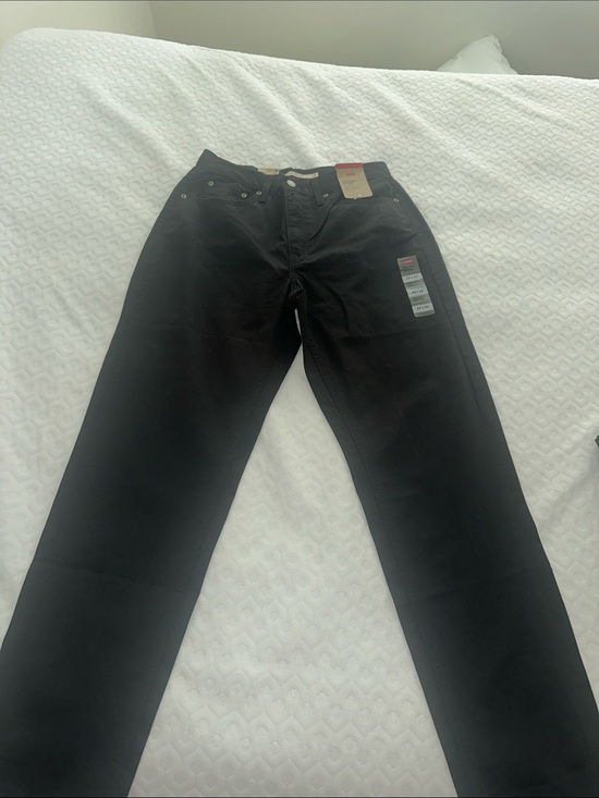 Levi's Pants - Levi's Black Straight-Leg Women's Jeans
